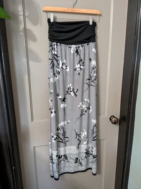 Floral Maxi Dress in Black & White